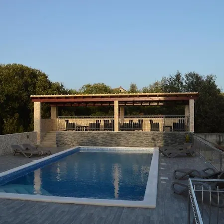 In With Balcony, Air Condition, Wifi, Washing Machine