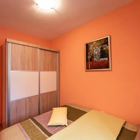 Apartman In With Balcony, Air Condition, Wifi, Washing Machine *