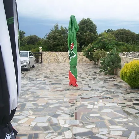 In With Balcony, Air Condition, Wifi, Washing Machine * Vinisce