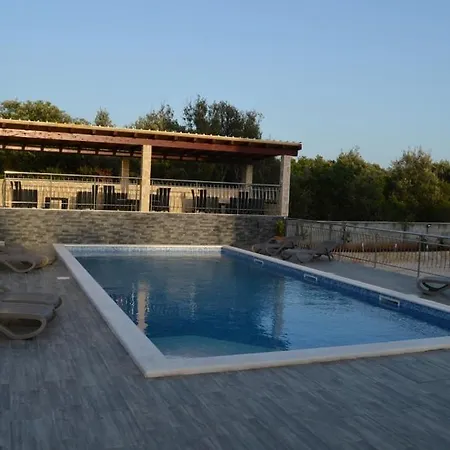 In With Balcony, Air Condition, Wifi, Washing Machine *